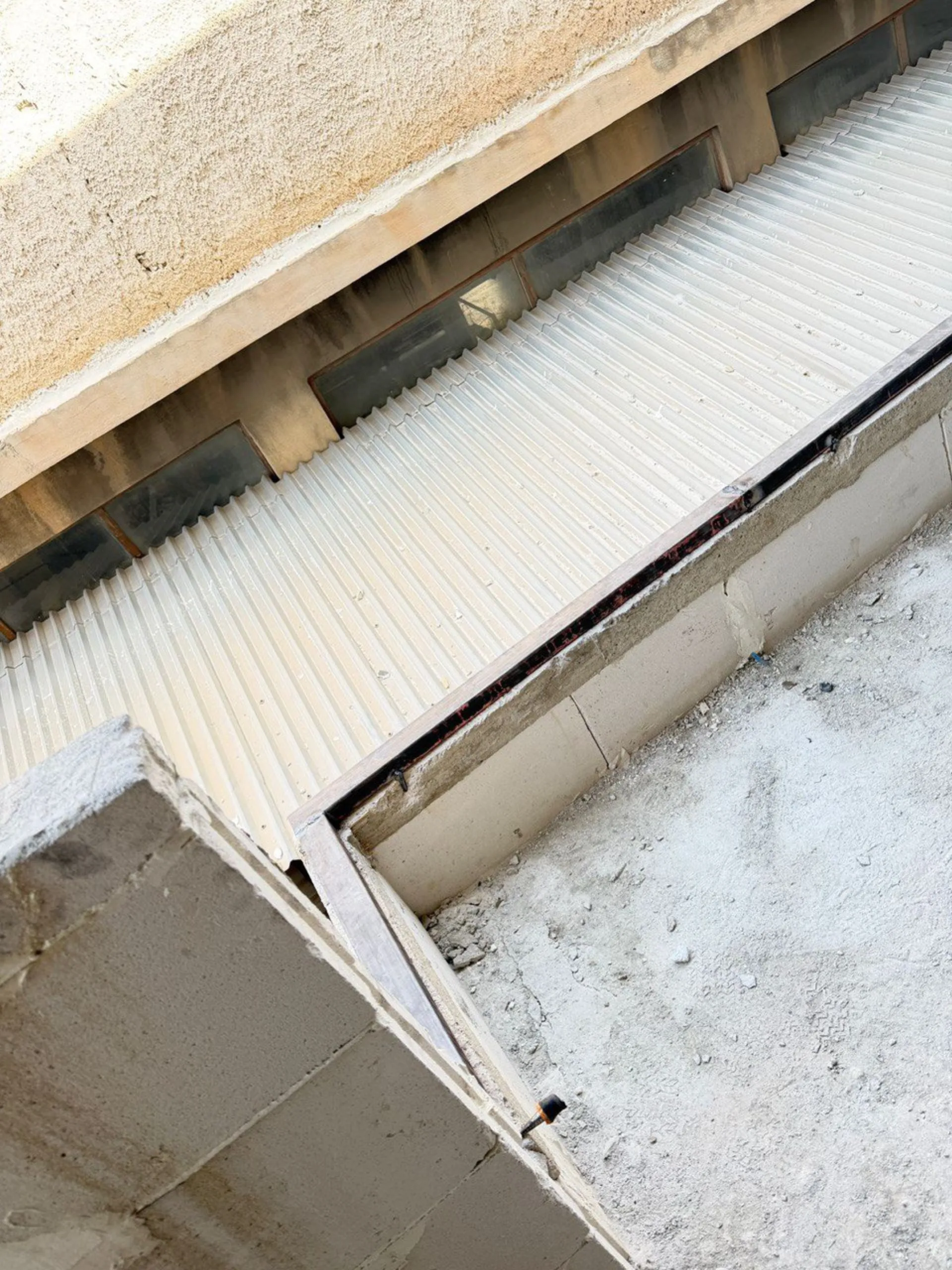 Mela Athens Residences — Construction progress, roof structure complete