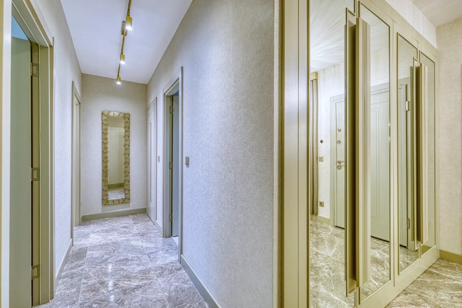 Bakirci Topkapi Sample apartment — open kitchen, wide view
