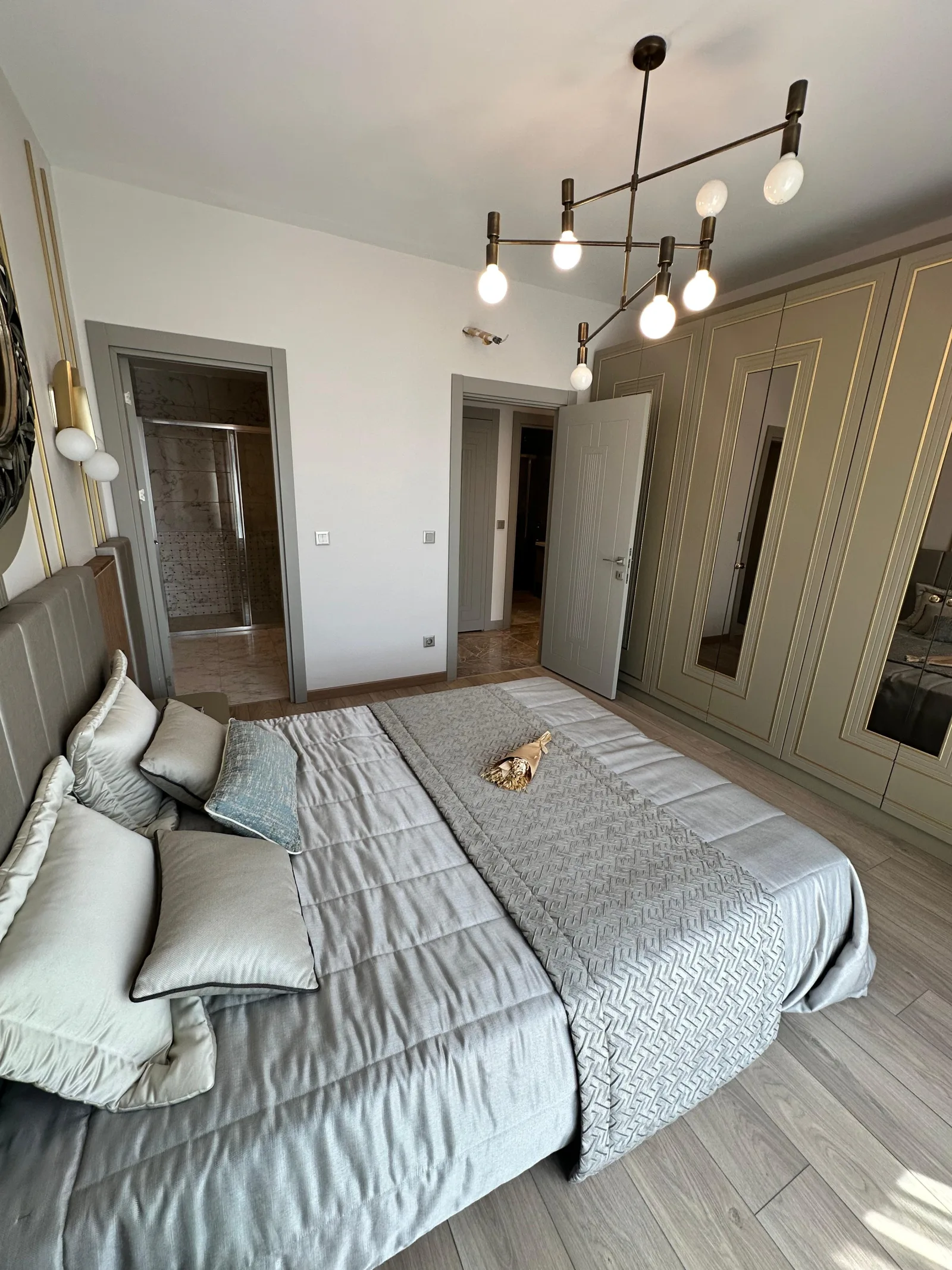 Bakirci Topkapi Sample apartment — sideboard and styling
