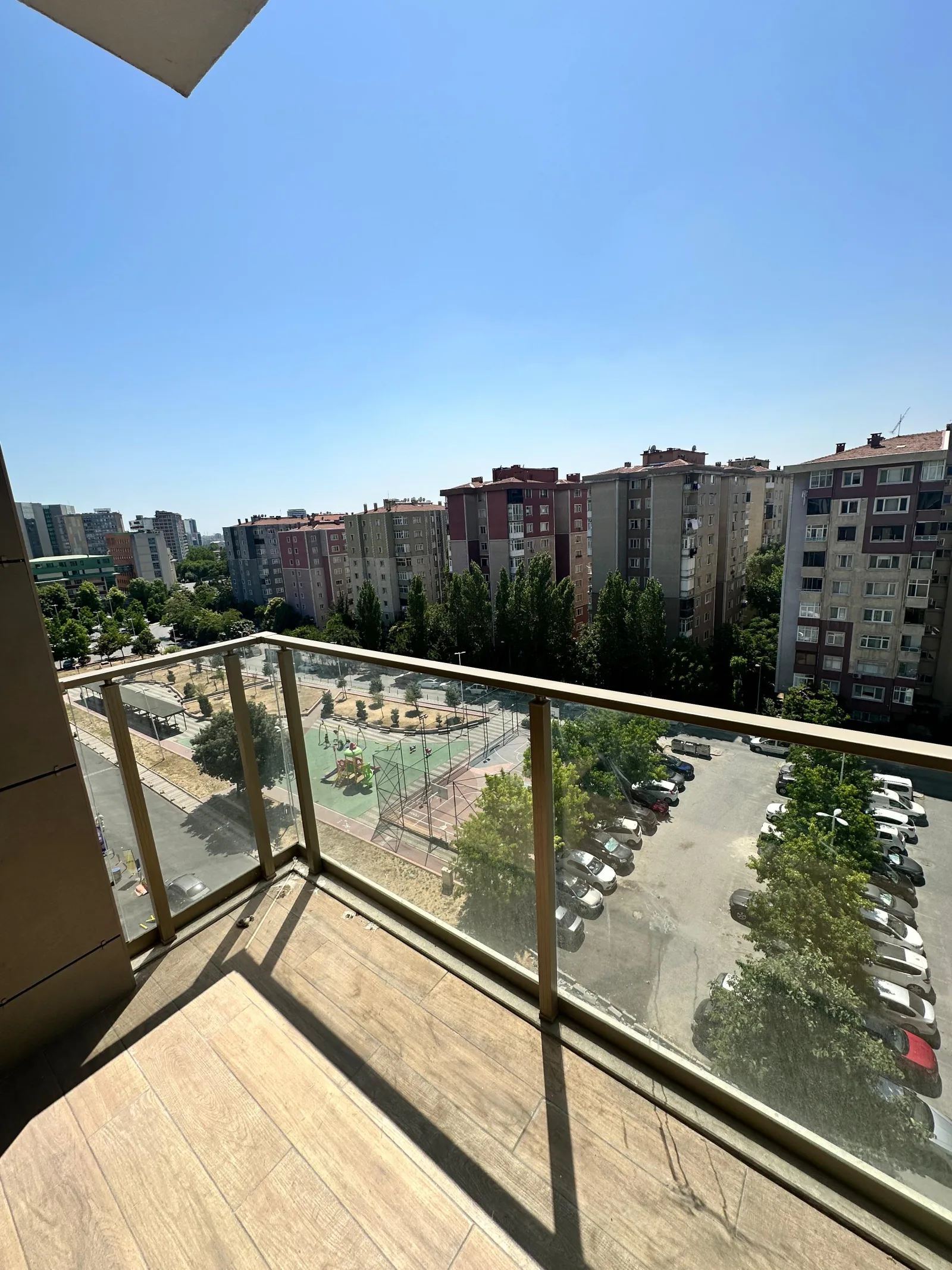 Bakirci Topkapi Sample apartment — vanity and storage
