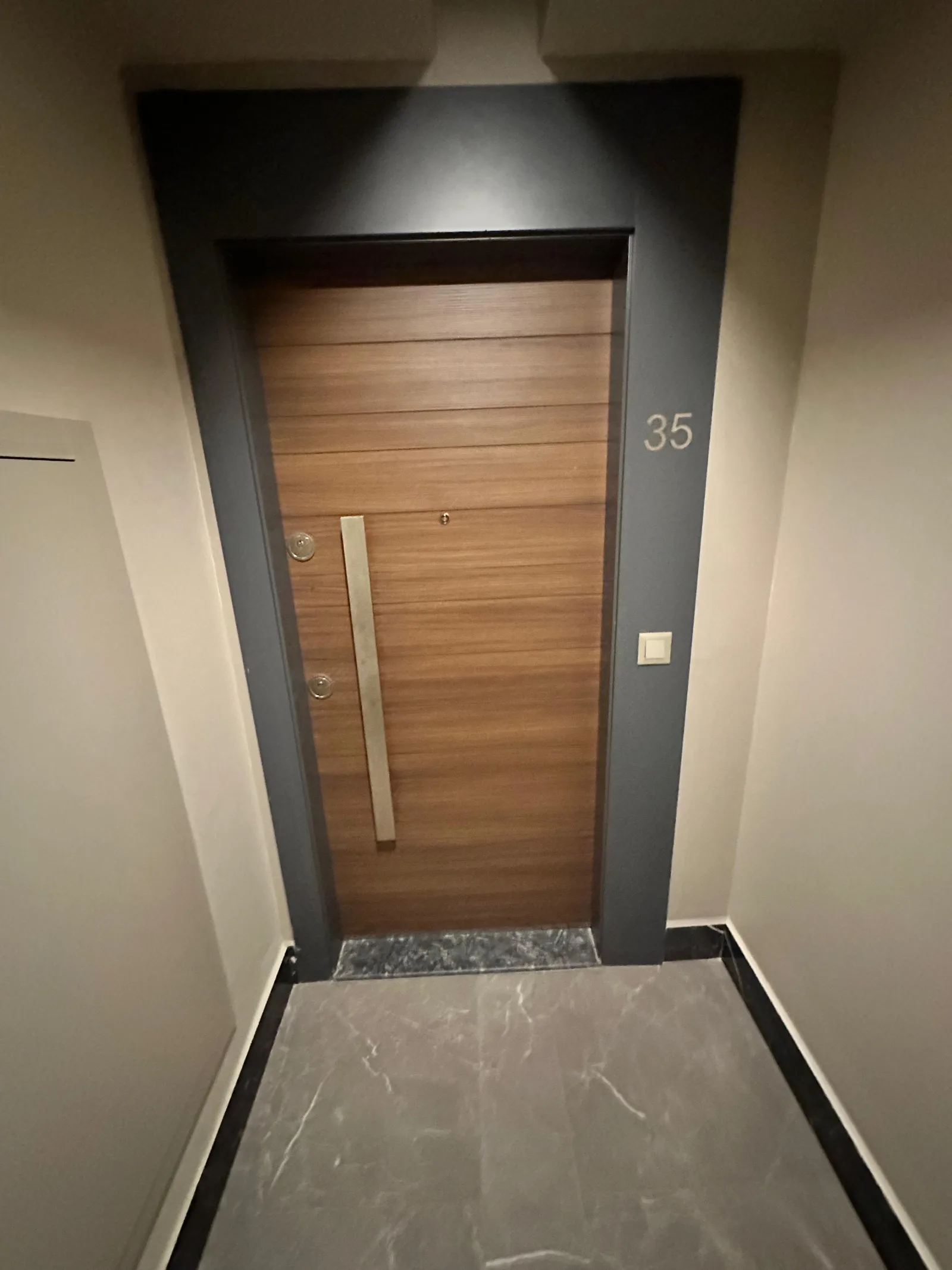Bakirci Topkapi Sample apartment — material and texture study