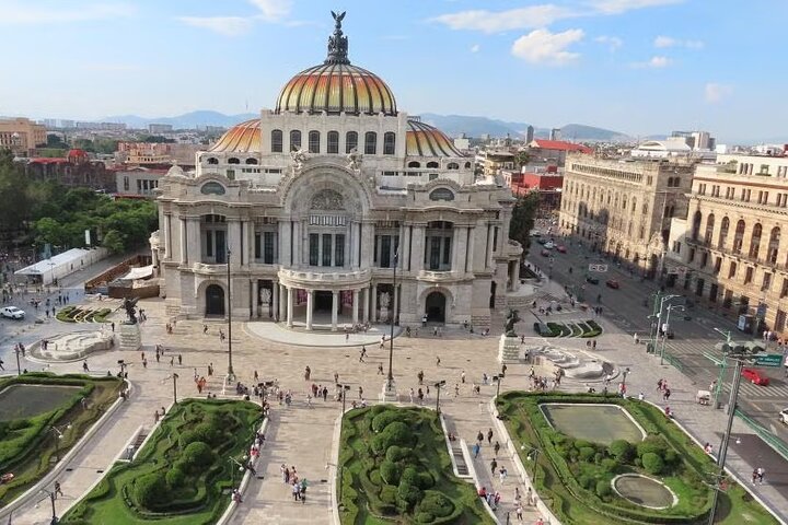 10 wonders of the Historic Center of Mexico City food and music