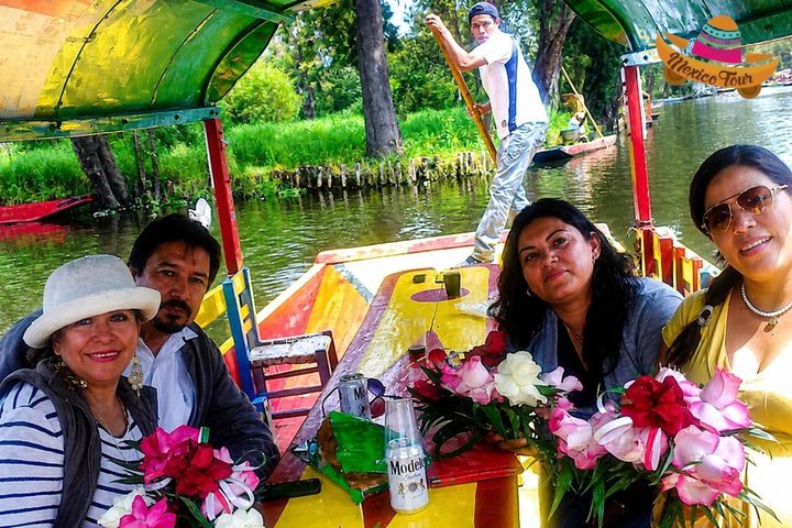 Private Tour: Xochimilco, Coyoacan and Frida Kahlo Museum